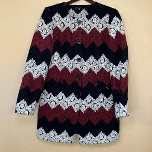 Black Red White Chevron Lace Like Pattern Jacket Coat Size M EUC